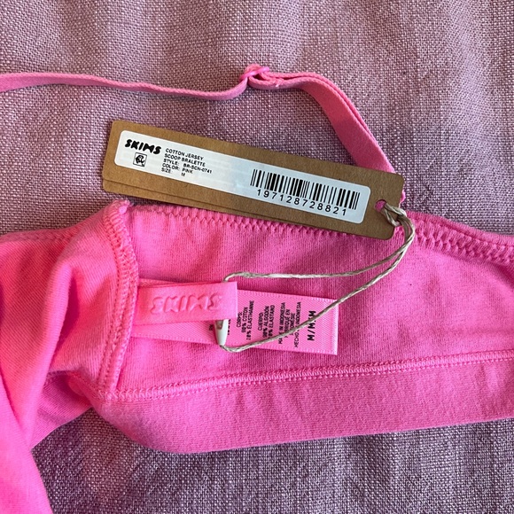 Hot Pink Skims Bralette - Picture 3 of 3